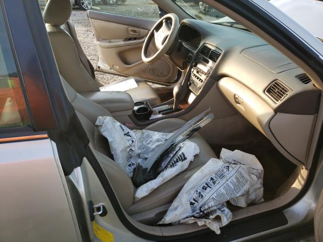 Lexus Es 300 Image 2