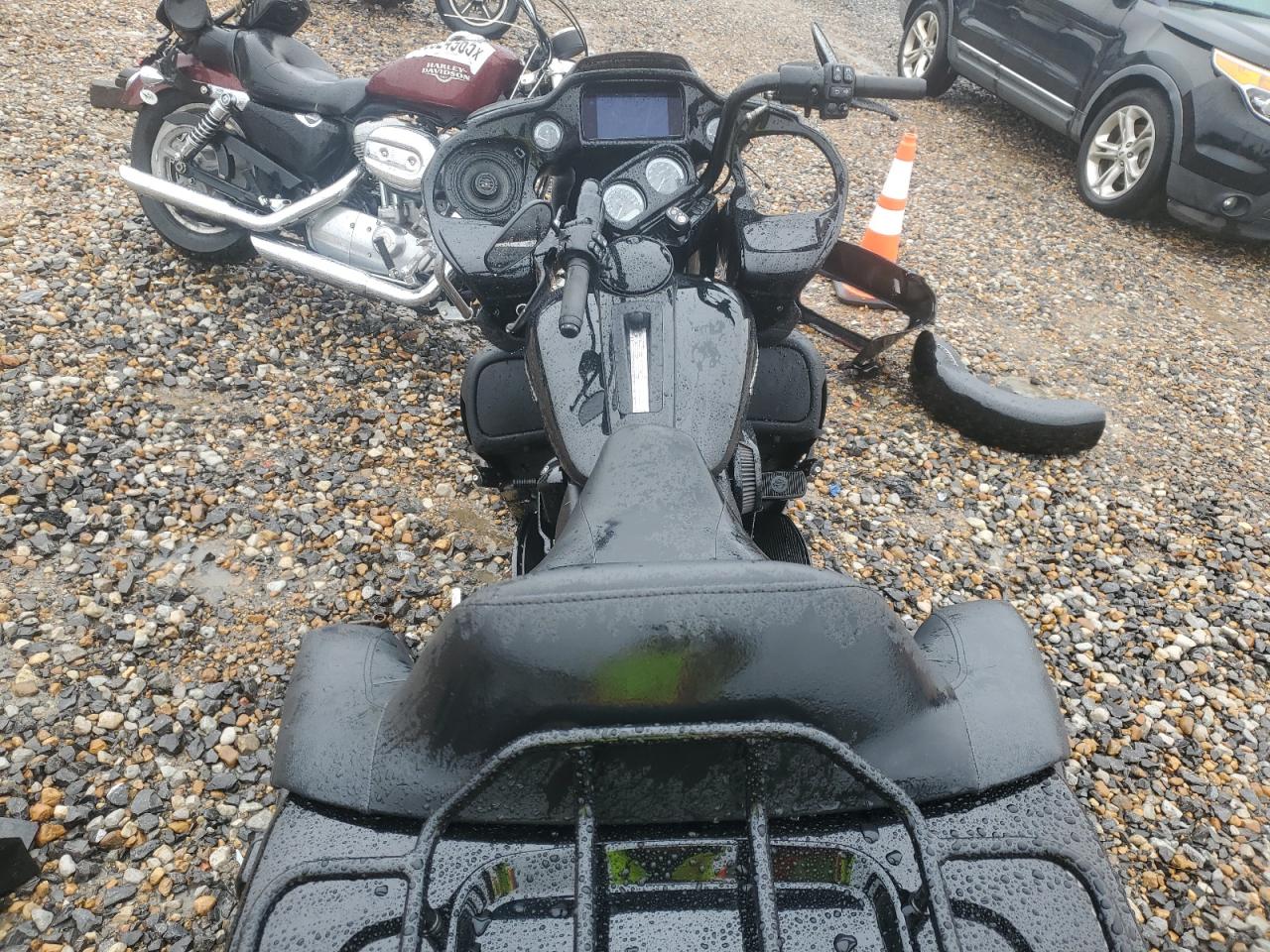 Harley-Davidson Fltrk Image 7