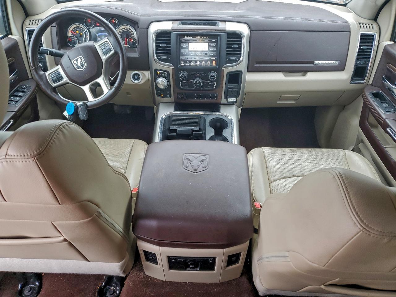 Ram 1500 Laramie Image 4