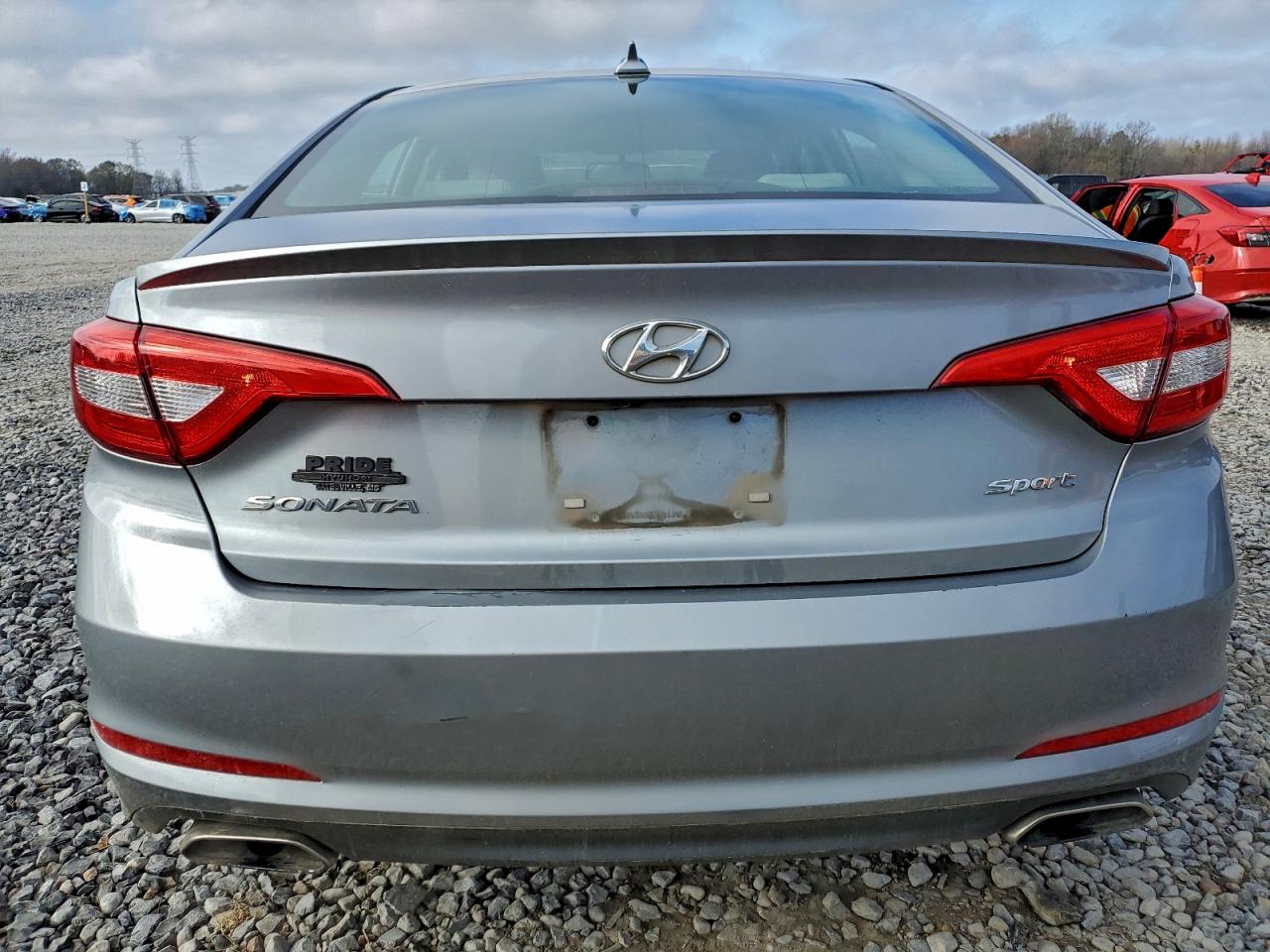 Hyundai SONATA Sport Image 2