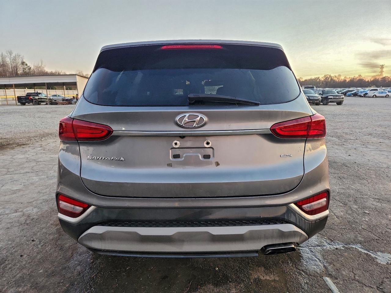 Hyundai SANTA FE Se Image 4