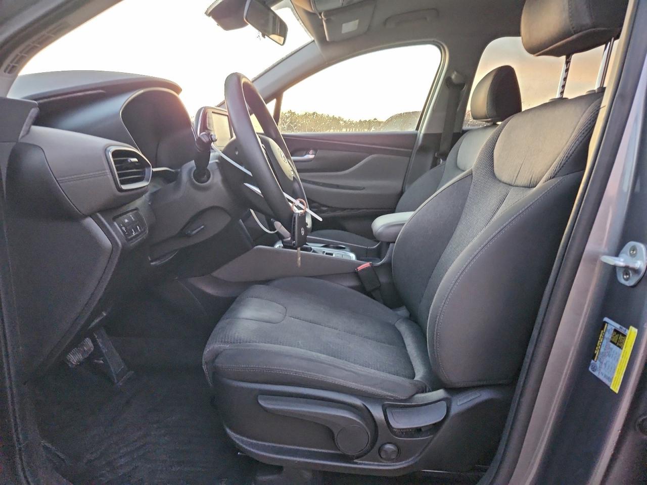 Hyundai SANTA FE Se Image 12