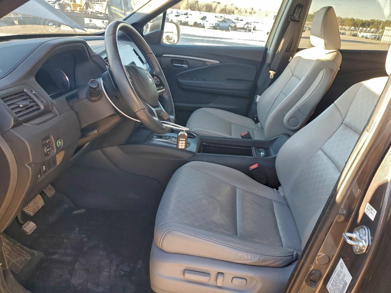 Honda Passport Exl Image 9