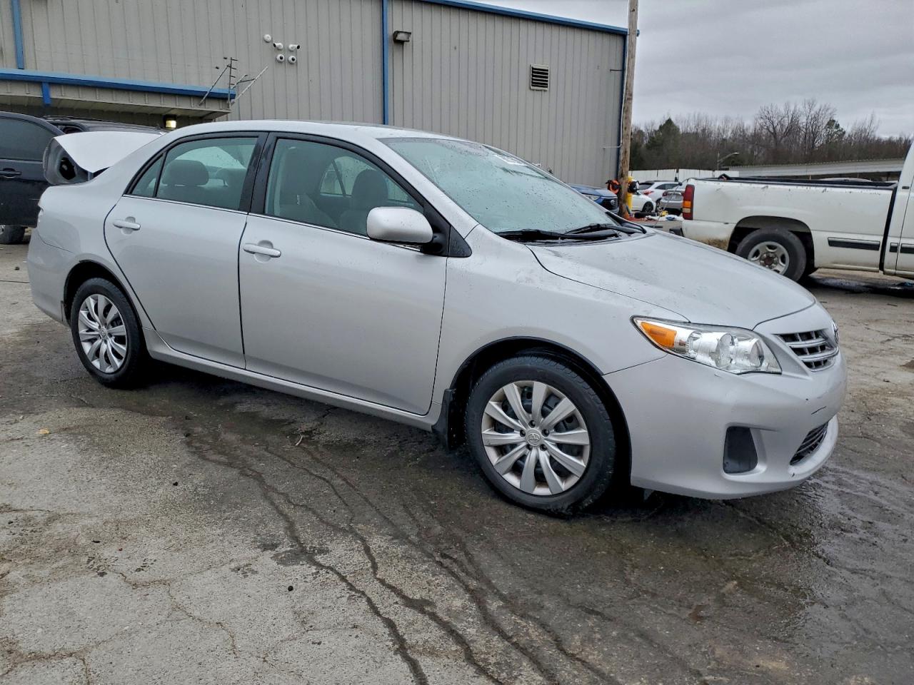 Toyota Corolla Base Image 7