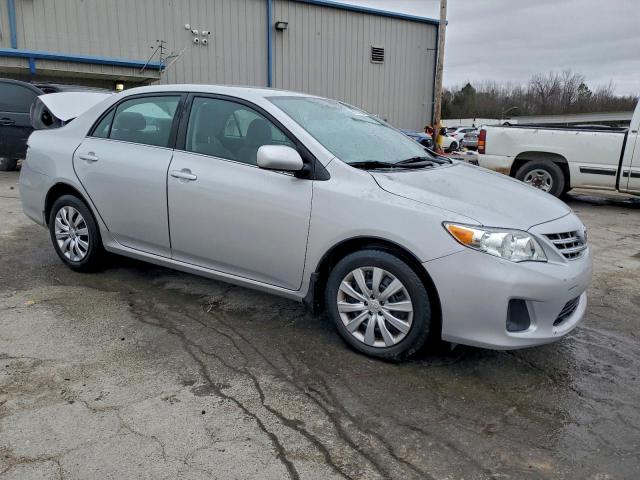 Toyota Corolla Base Image 7