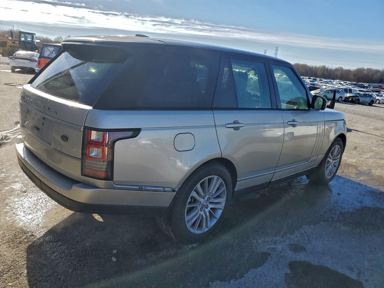 Land Rover Range Rover Supercharged Image 12