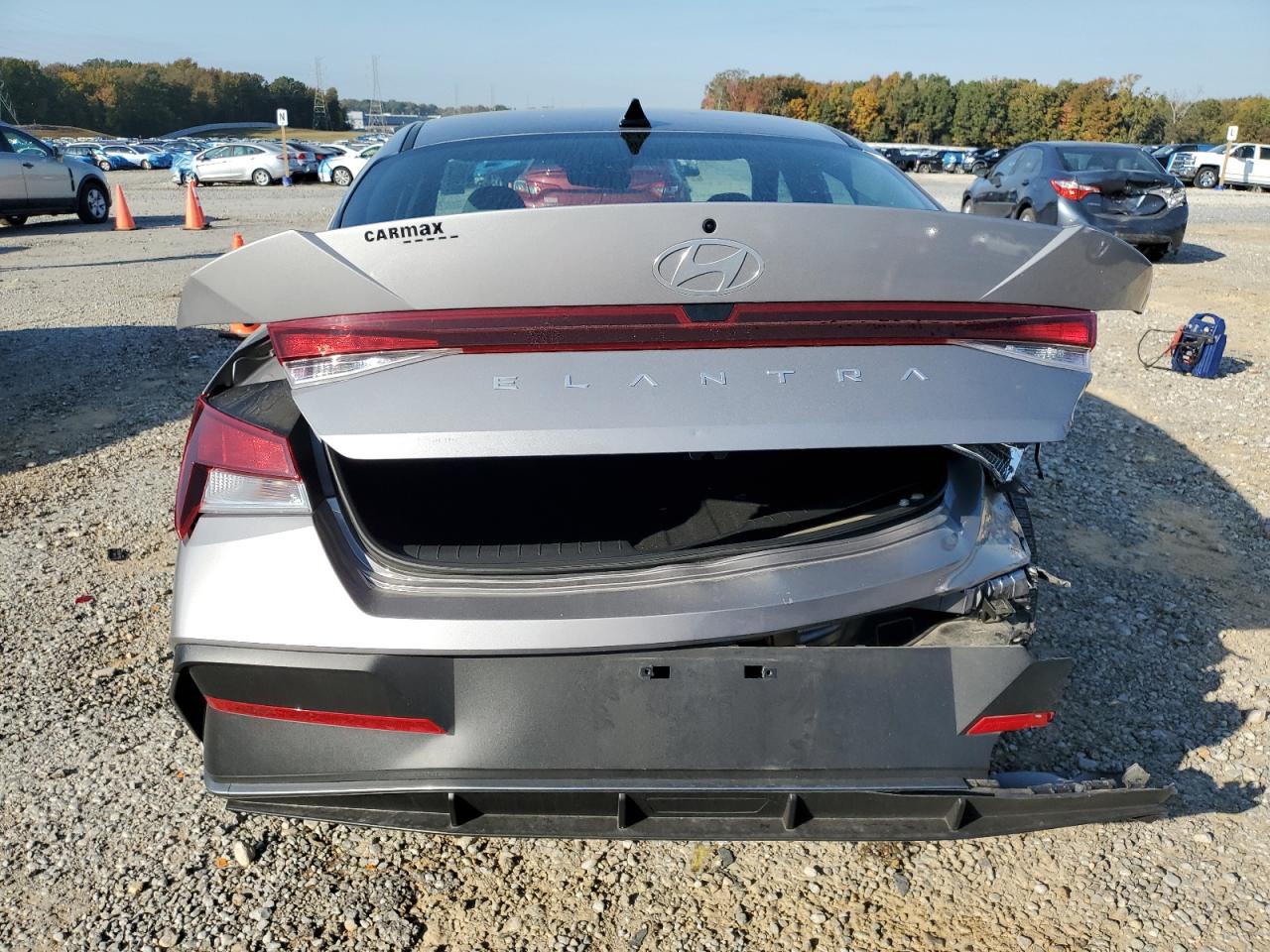 Hyundai ELANTRA Se Image 2