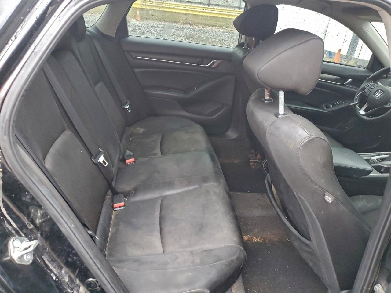 Honda Accord Lx Image 11