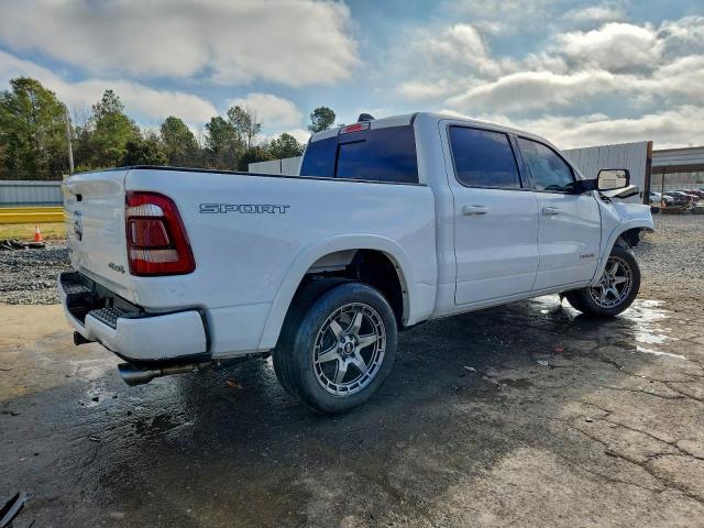 Ram 1500 Laramie Image 5