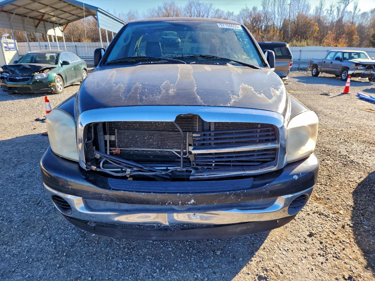 Dodge Ram 1500 St Image 9