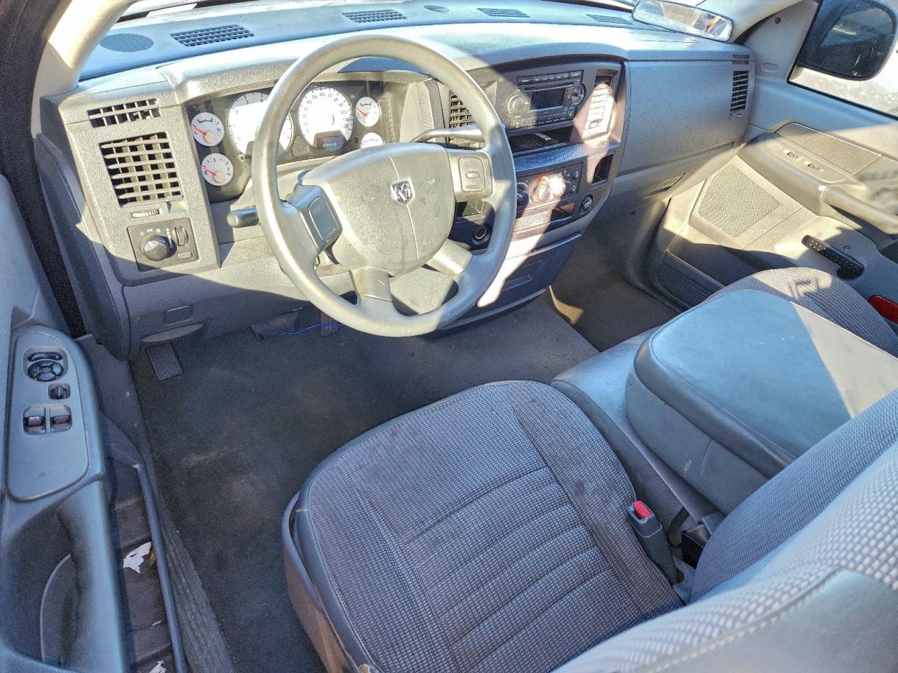 Dodge Ram 1500 St Image 6