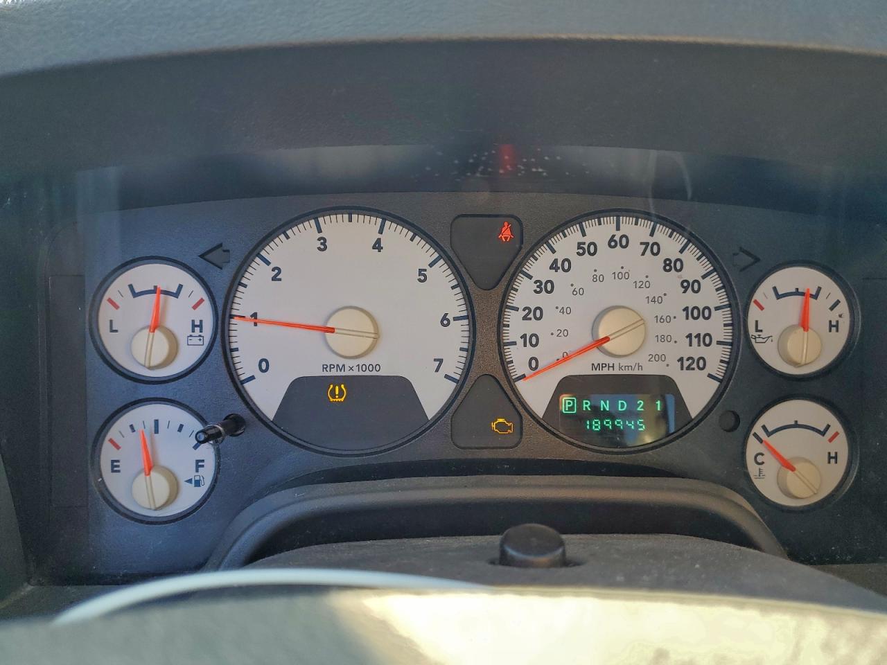 Dodge Ram 1500 St Image 12