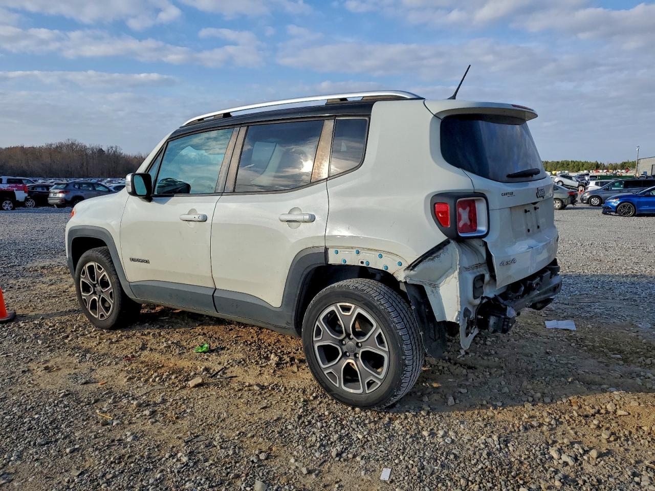 Jeep Renegade Limited Image 3