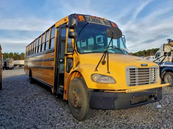  Salvage Freightliner Chassis B2