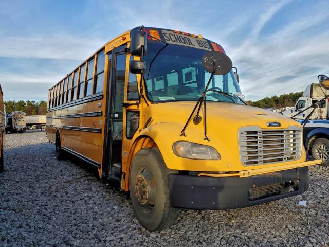  Salvage Freightliner Chassis B2