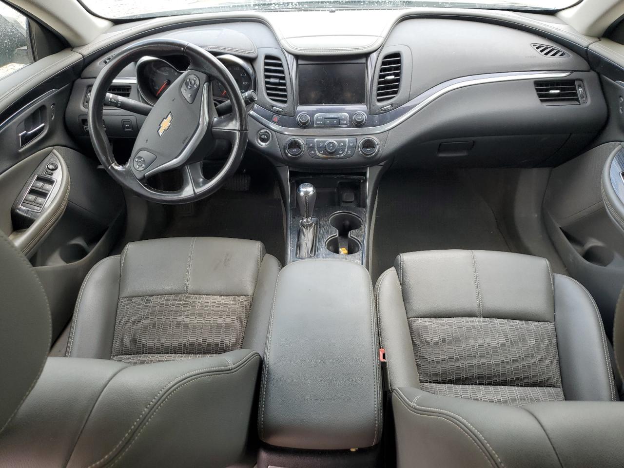 Chevrolet Impala Lt Image 8