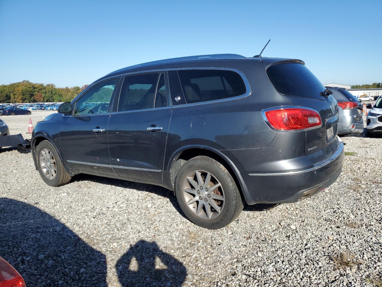 Buick Enclave Image 3