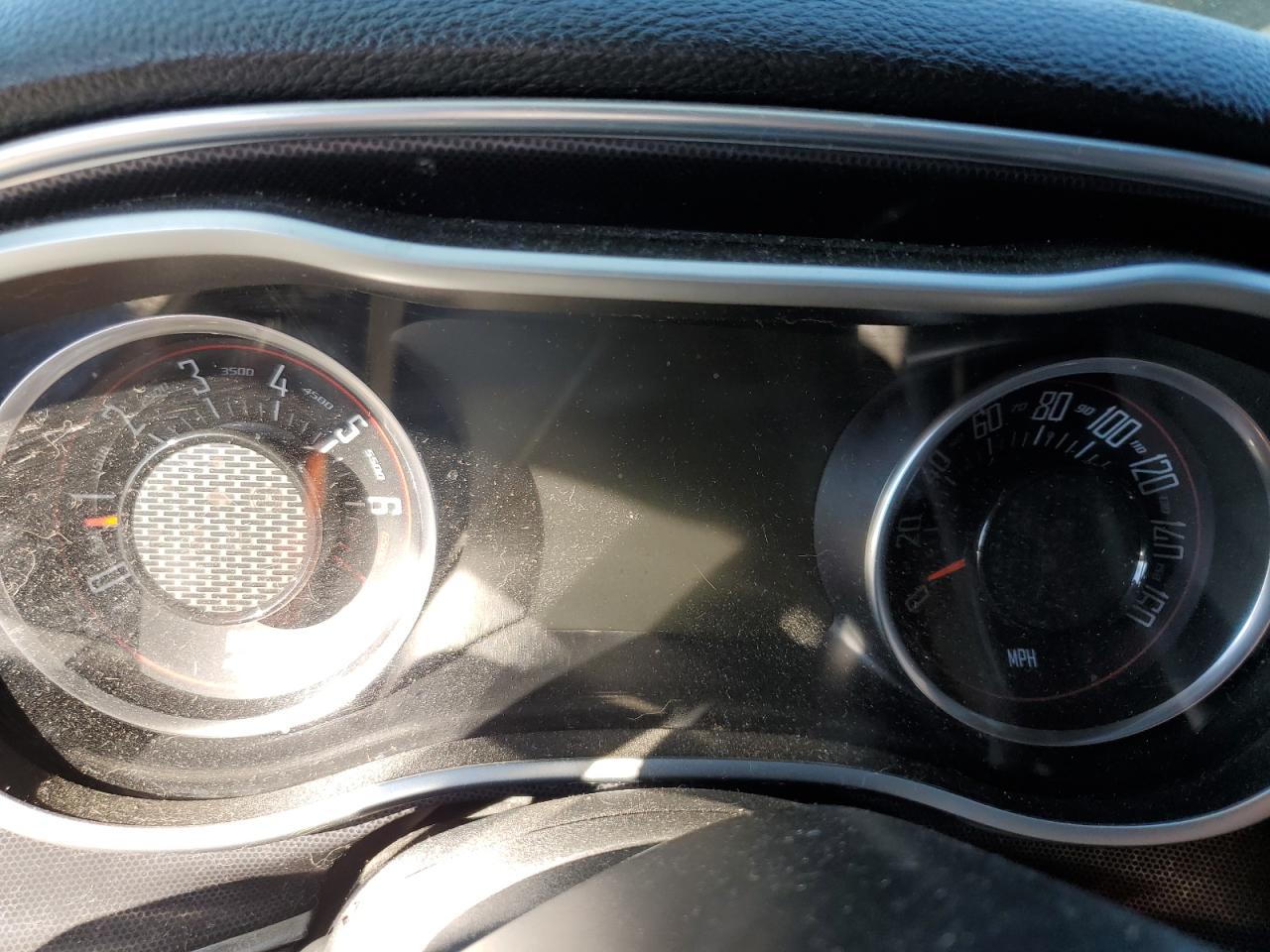 Dodge Challenger Sxt Image 7