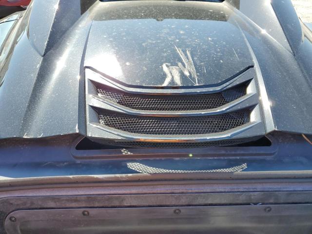 Chevrolet Corvette Stingray 2lt Image 8