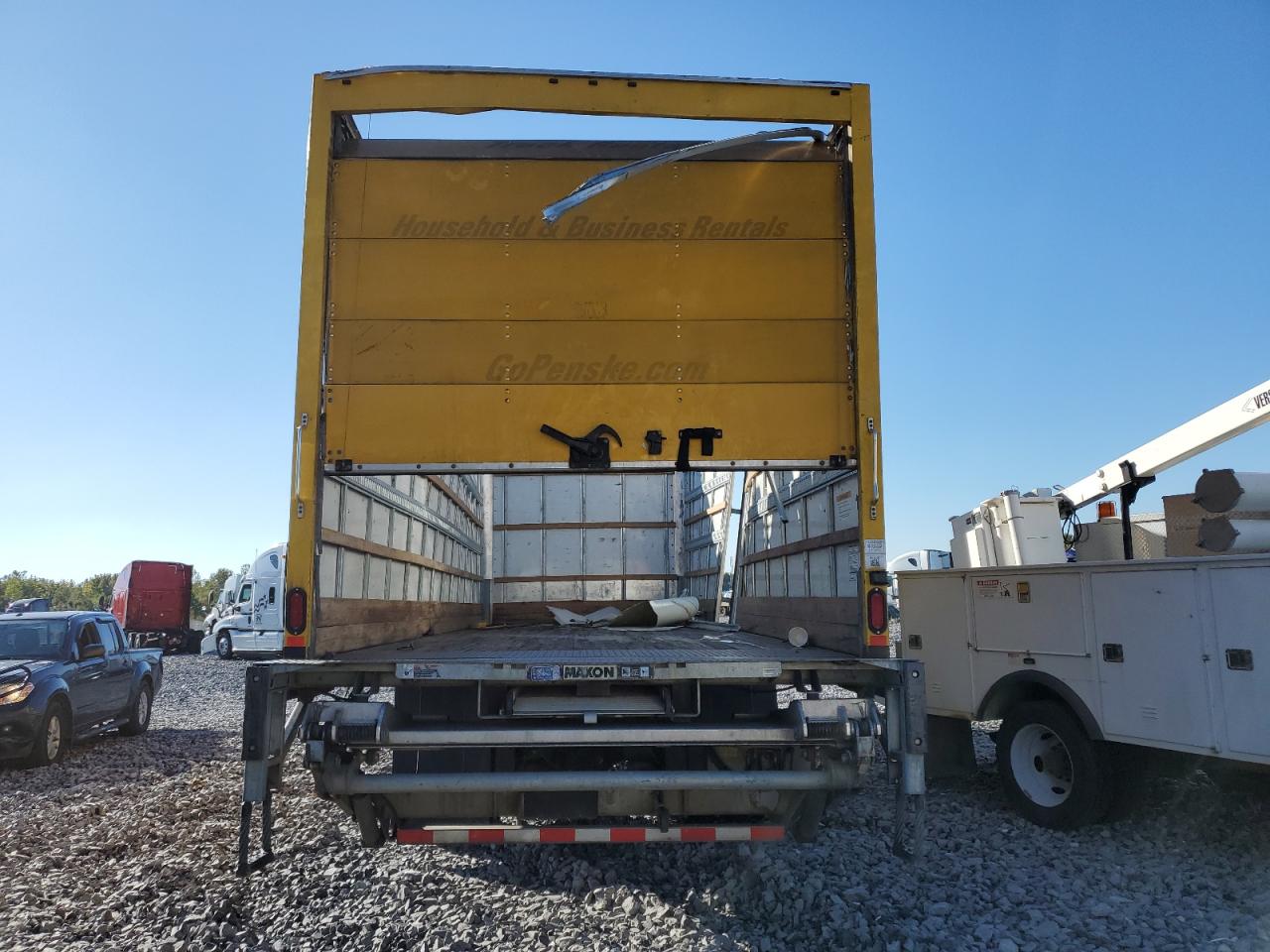 Freightliner M2 106 Medium Duty Image 7