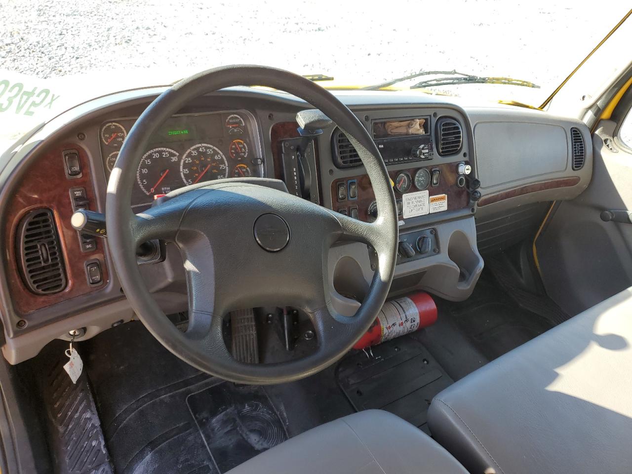 Freightliner M2 106 Medium Duty Image 13