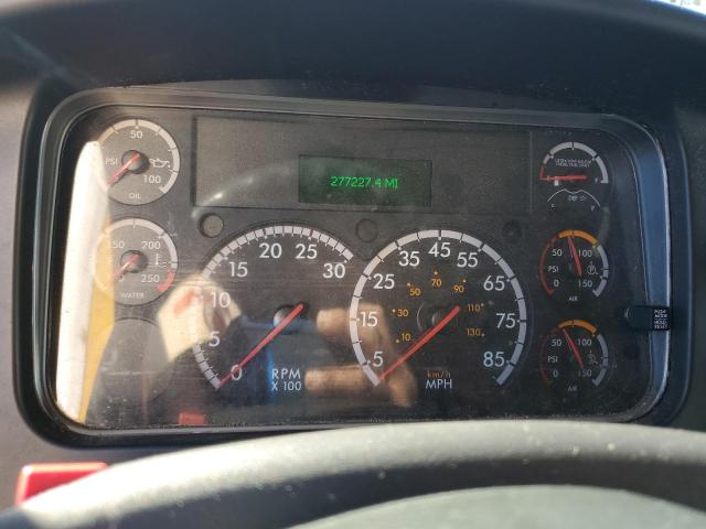 Freightliner M2 106 Medium Duty Image 9