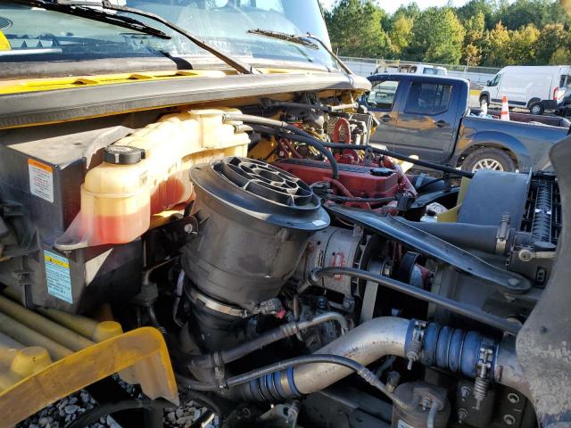 Freightliner M2 106 Medium Duty Image 10