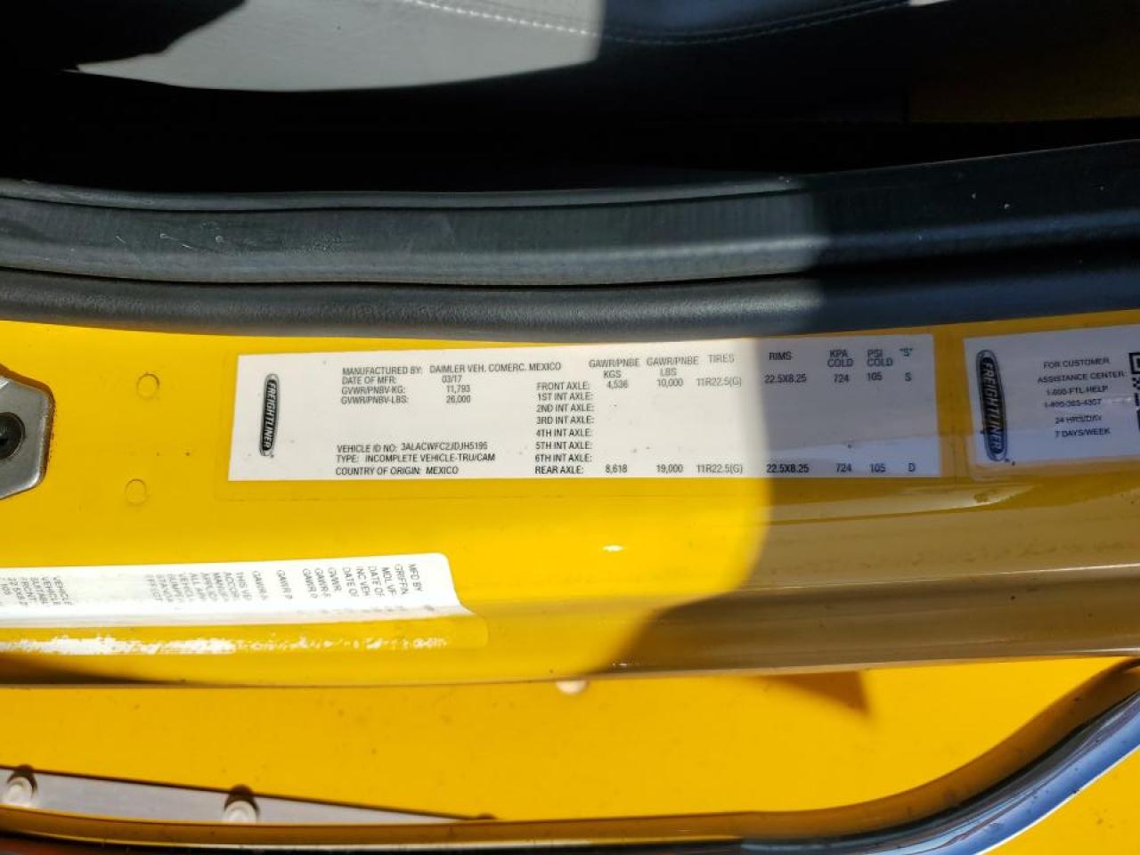 Freightliner M2 106 Medium Duty Image 12