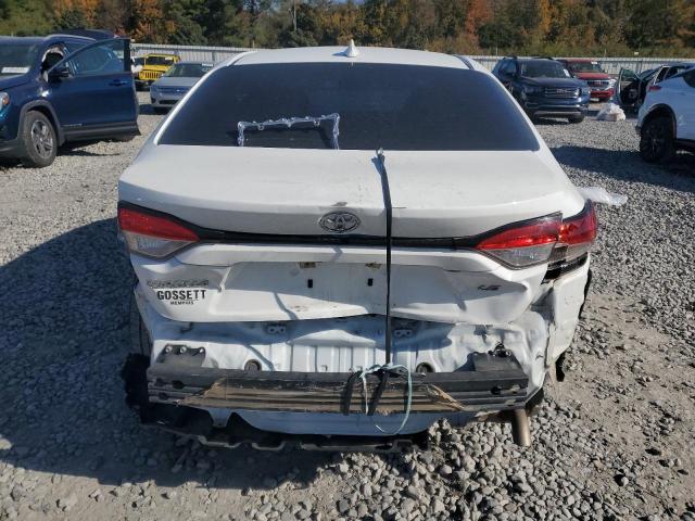 Toyota Corolla Le Image 6