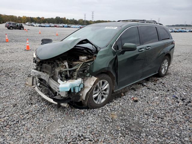  Salvage Toyota Sienna