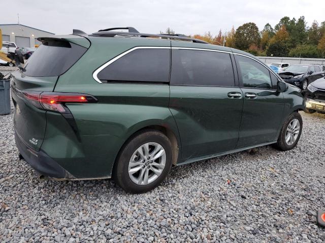 Toyota Sienna Xle Image 2