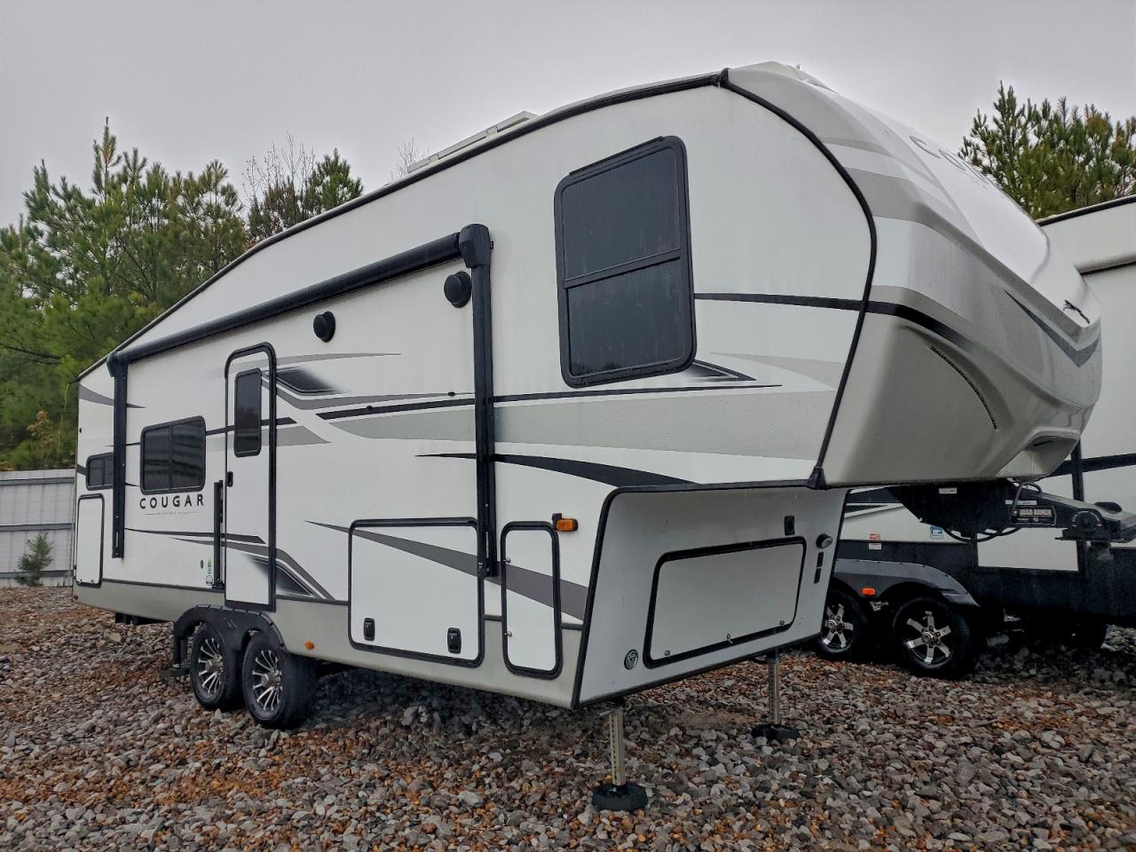 Keystone Cougar Image 1