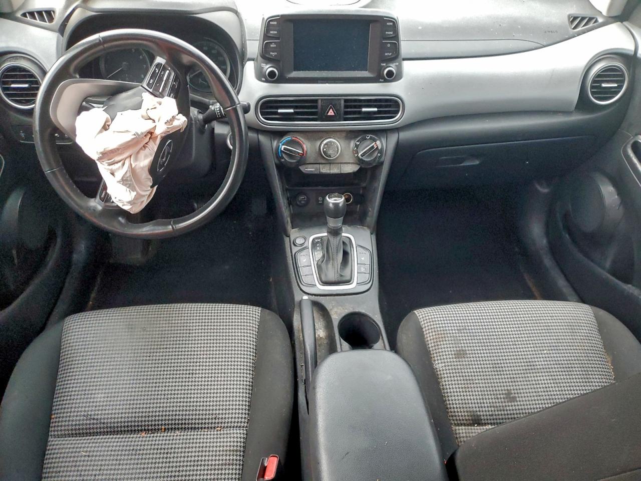 Hyundai KONA Sel Image 12