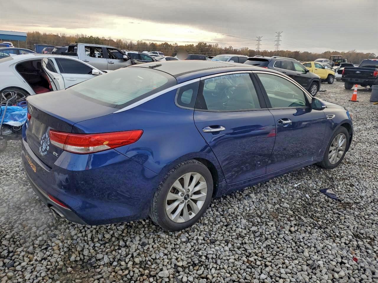 Kia Optima Ex Image 7