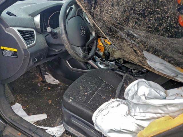 Hyundai VELOSTER Image 5