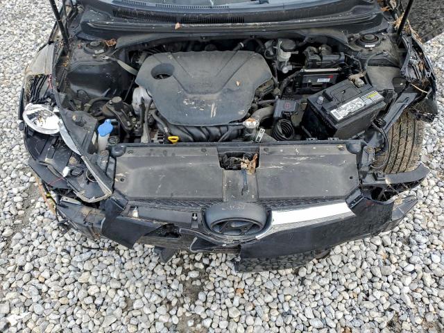 Hyundai VELOSTER Image 9