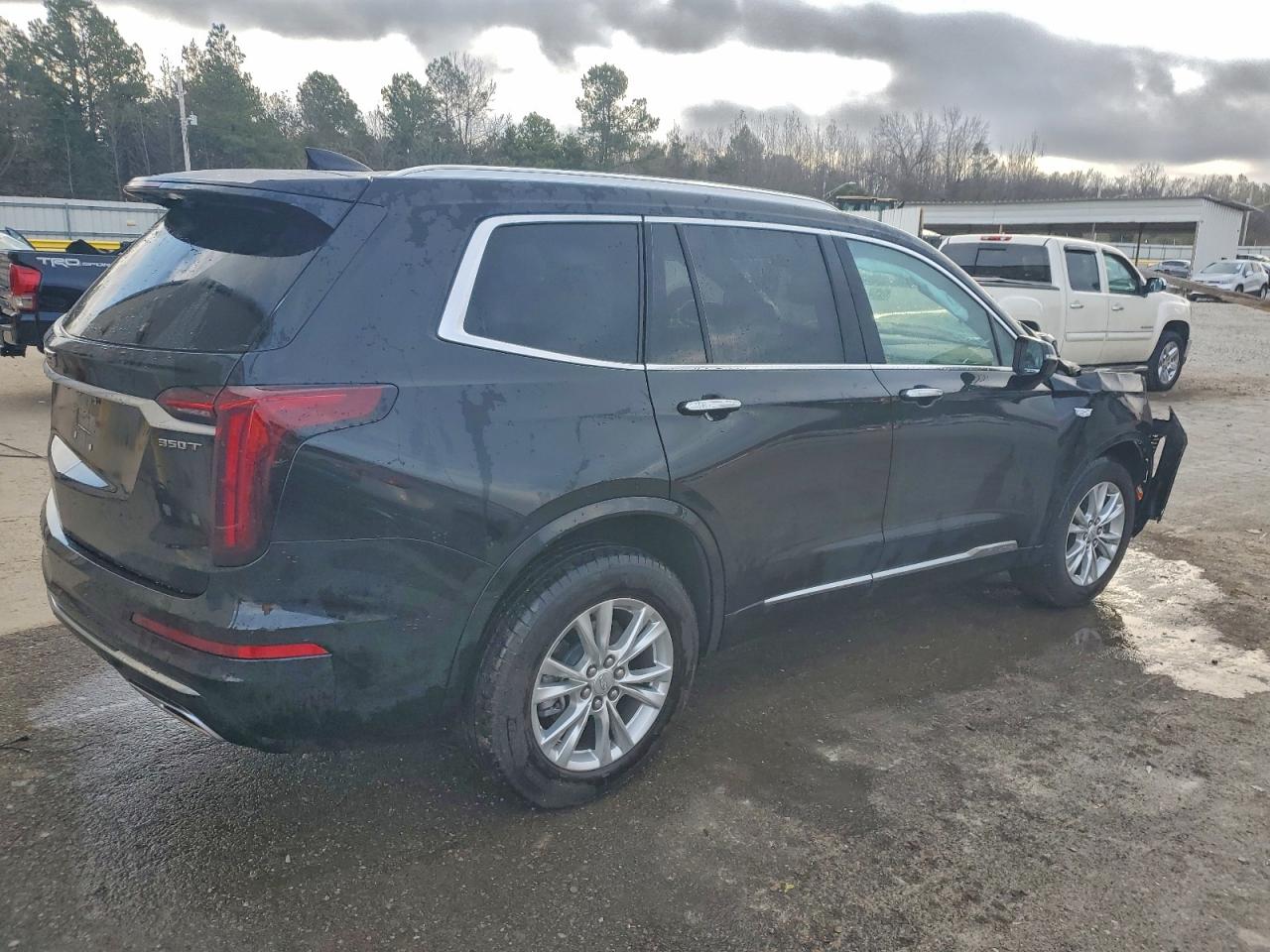 Cadillac XT6 Luxury Image 3