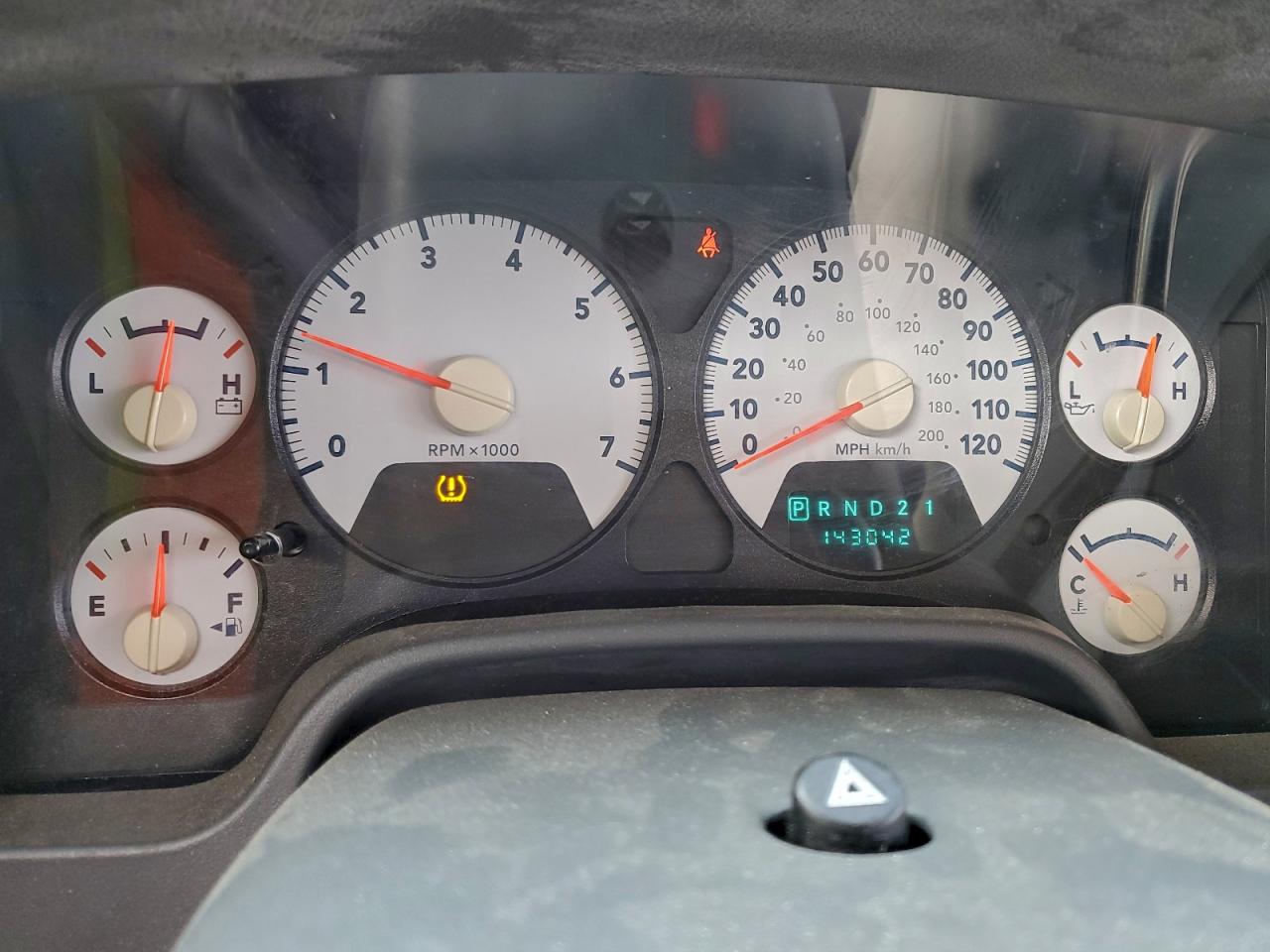 Dodge Ram 1500 St Image 7