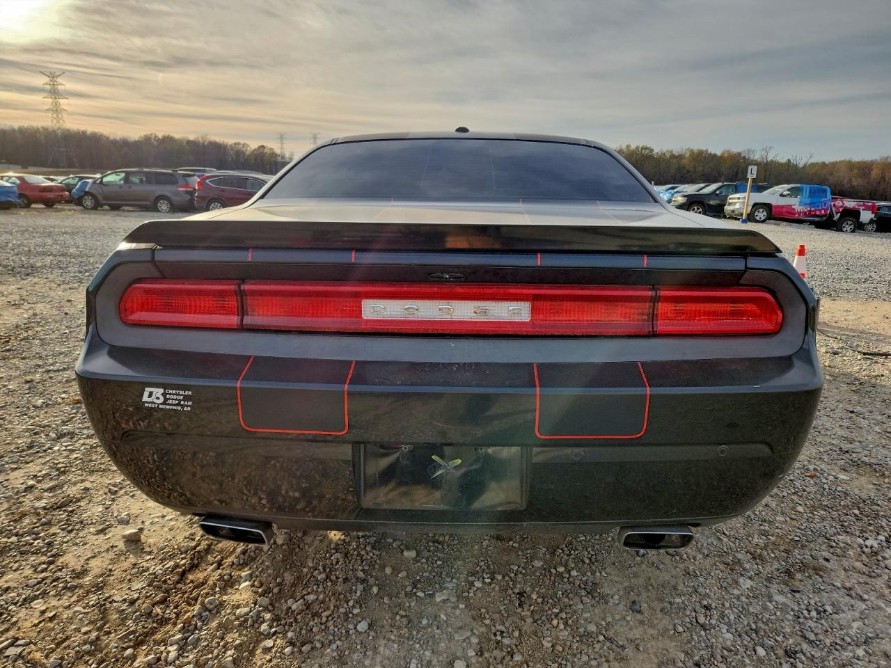 Dodge Challenger R/t Image 4