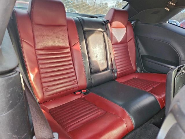 Dodge Challenger R/t Image 8