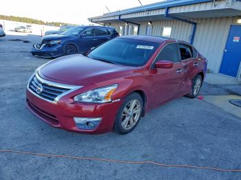  Salvage Nissan Altima