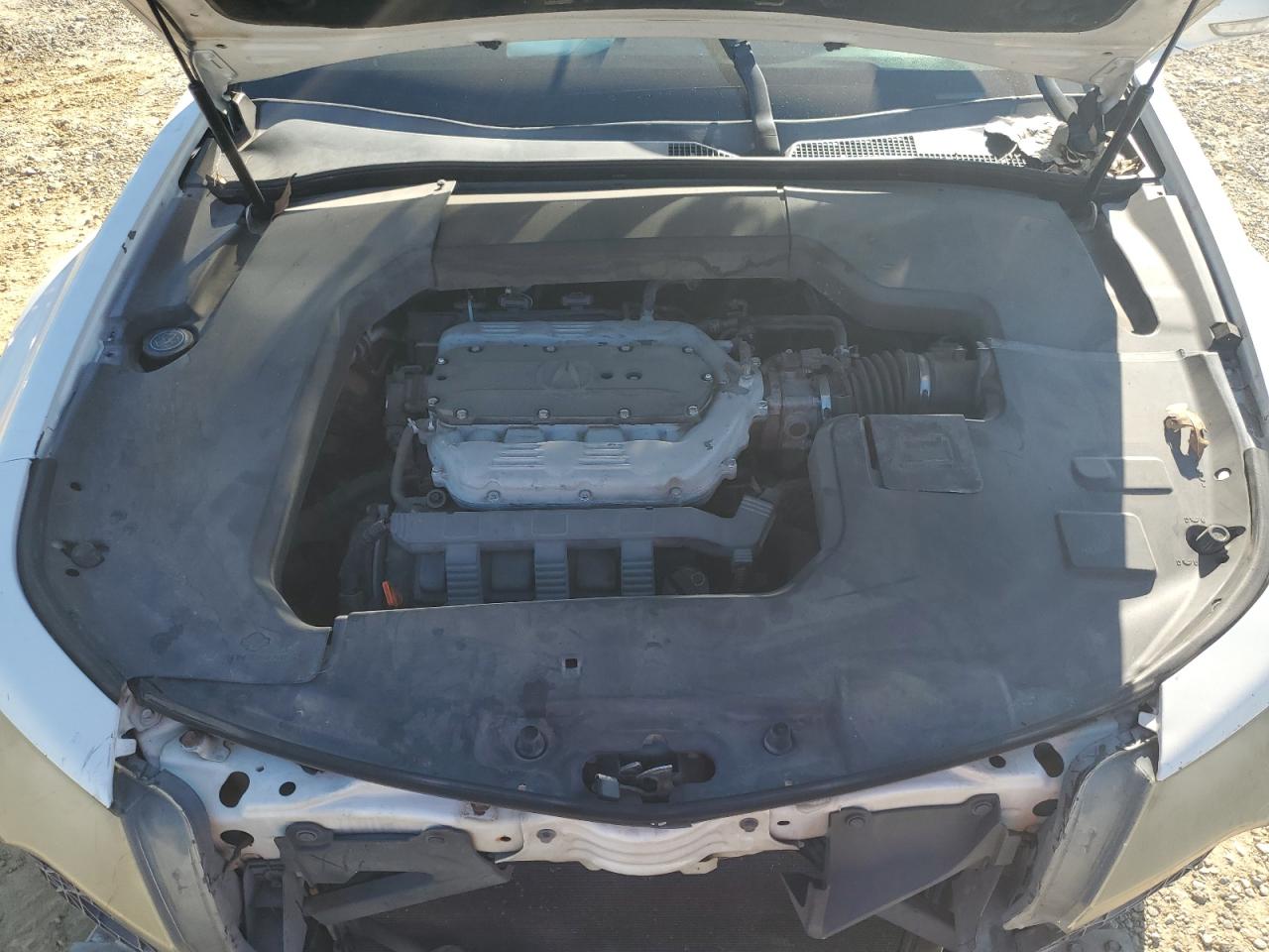 Acura TL Image 11