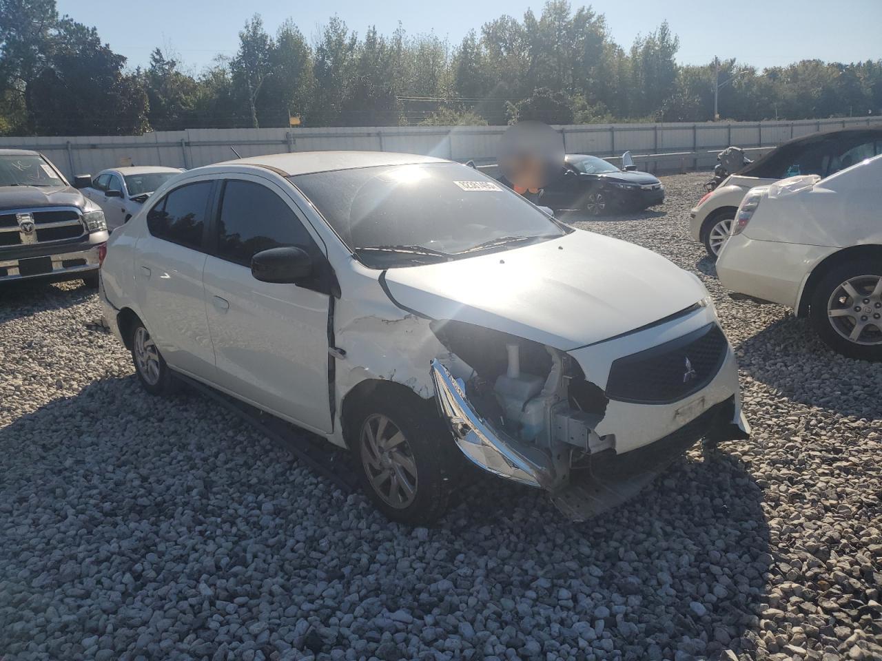 Mitsubishi Mirage G4 Se Image 12