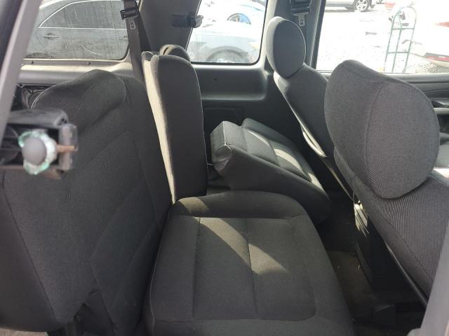 Ford Explorer Sport Image 12