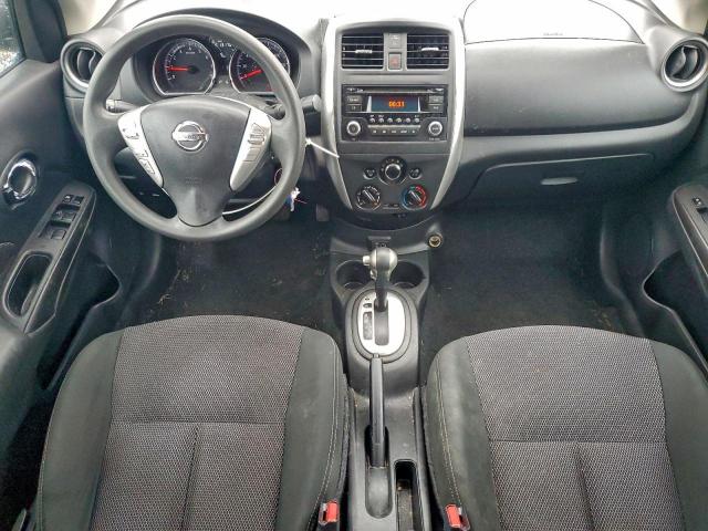 Nissan Versa S Image 8