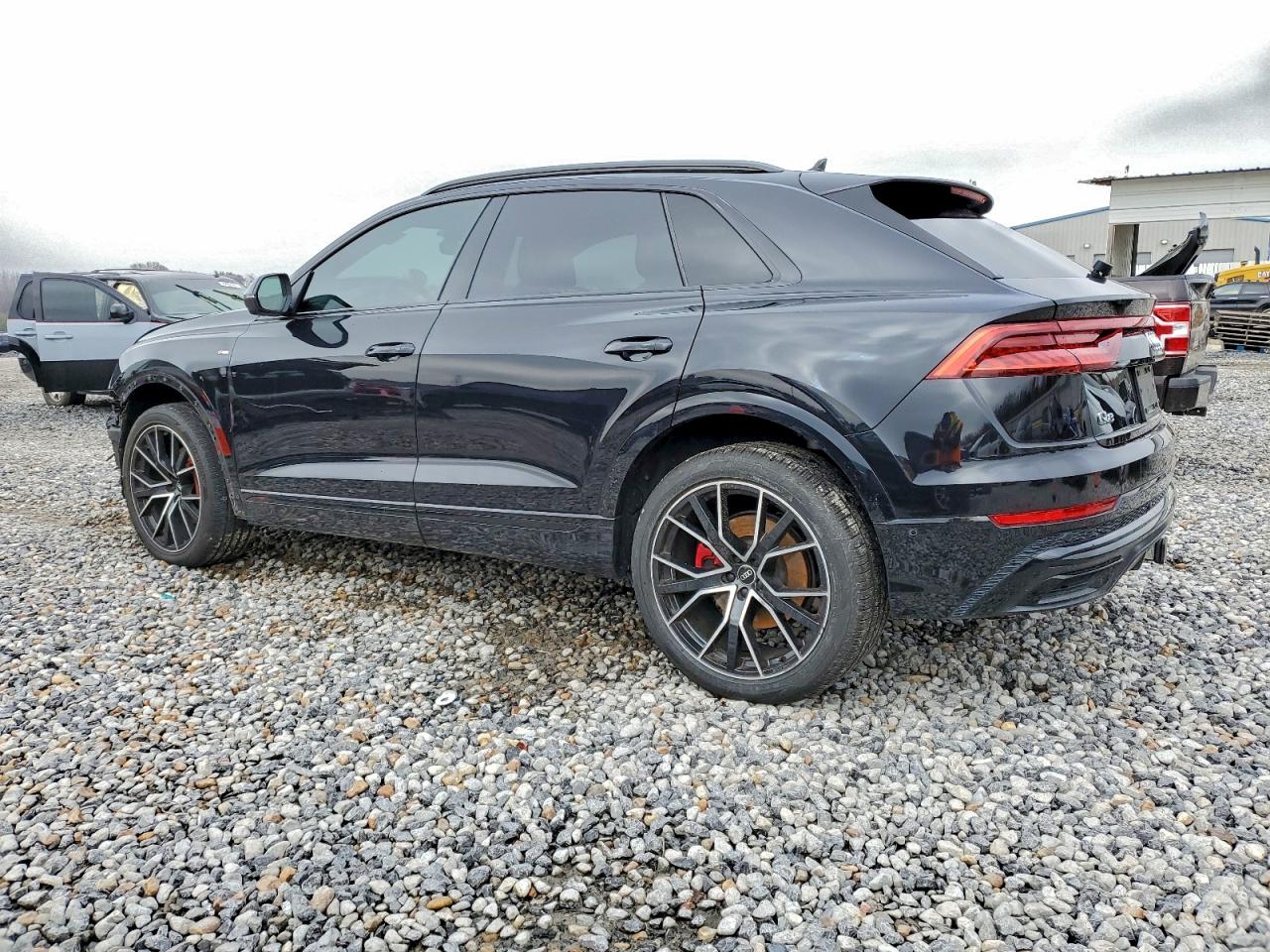 Audi Q8 Premium Plus S-line Image 2
