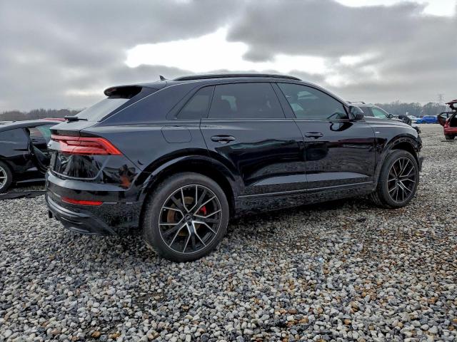 Audi Q8 Premium Plus S-line Image 3