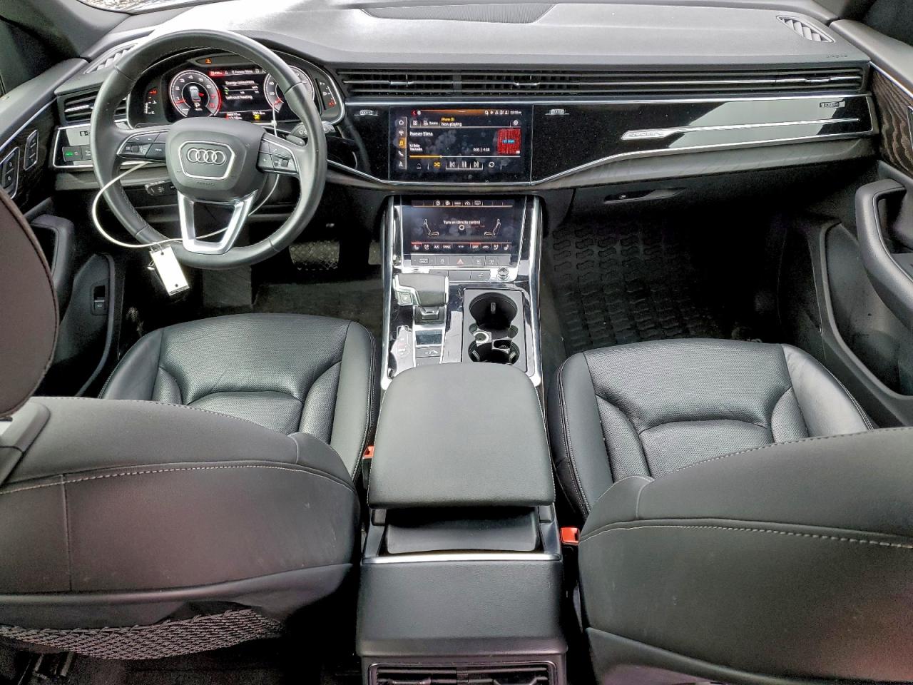 Audi Q8 Premium Plus S-line Image 11