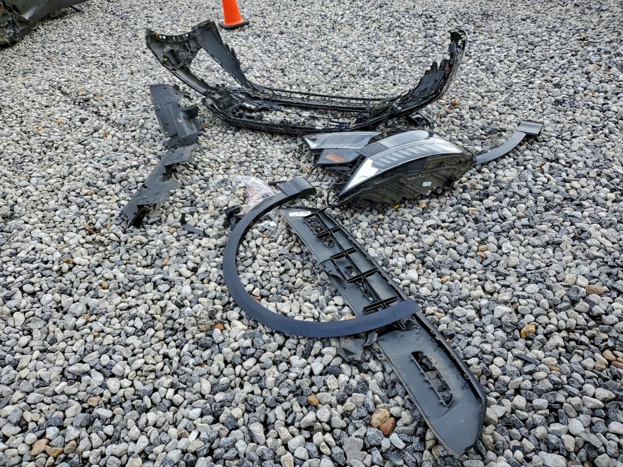 Audi Q8 Premium Plus S-line Image 13