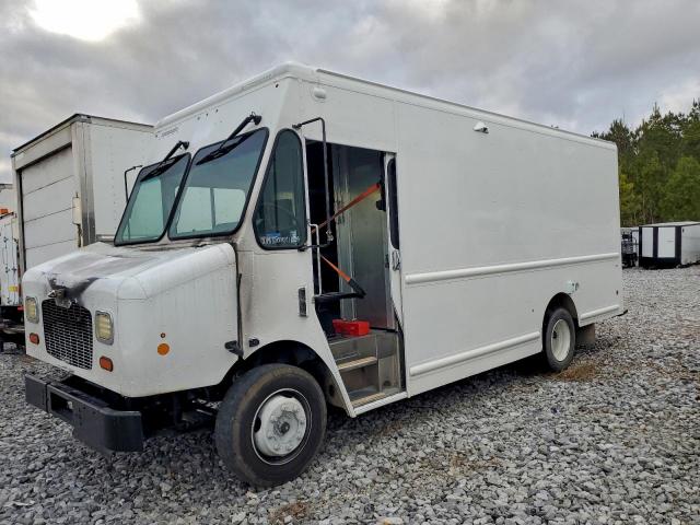 Salvage Freightliner Mt45